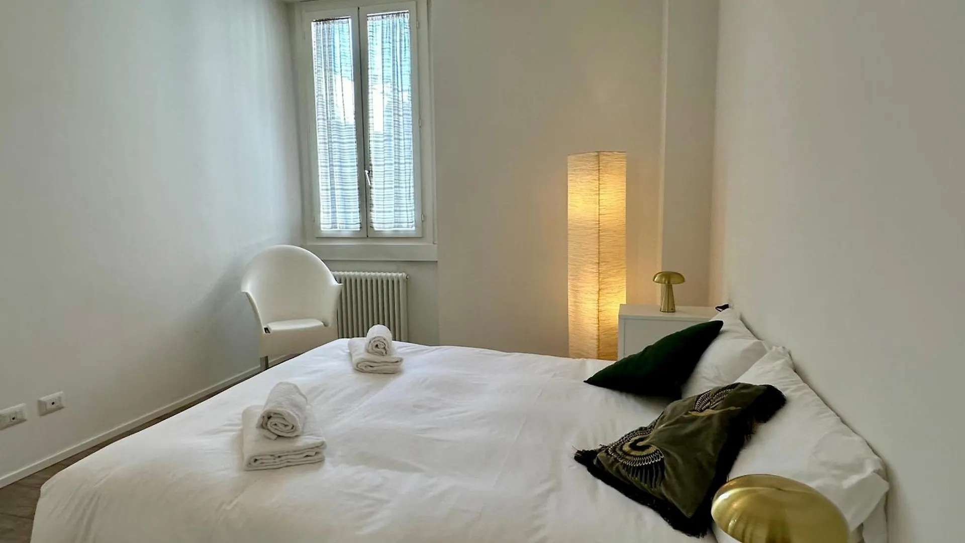 New Luxury Modern Flat In Center - Navigli/Duomo Apartment Milan